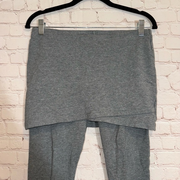 CABI Skirted M'Leggings, Size Small - Picture 5 of 9